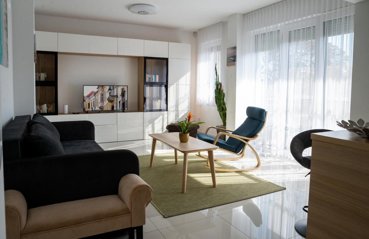 Apartman Sunshine With Free Parking Győr
